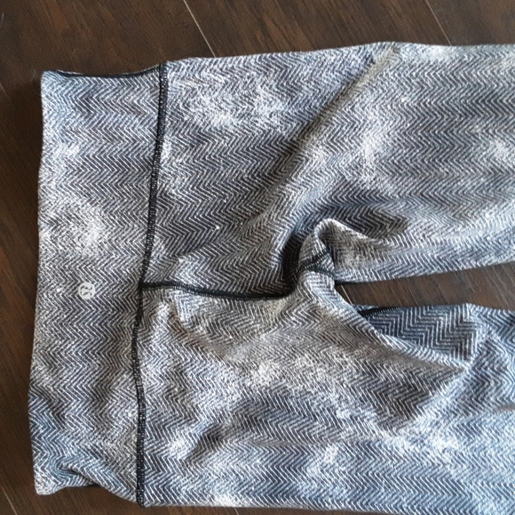 Lululemon Leggings - Picture 3 of 11